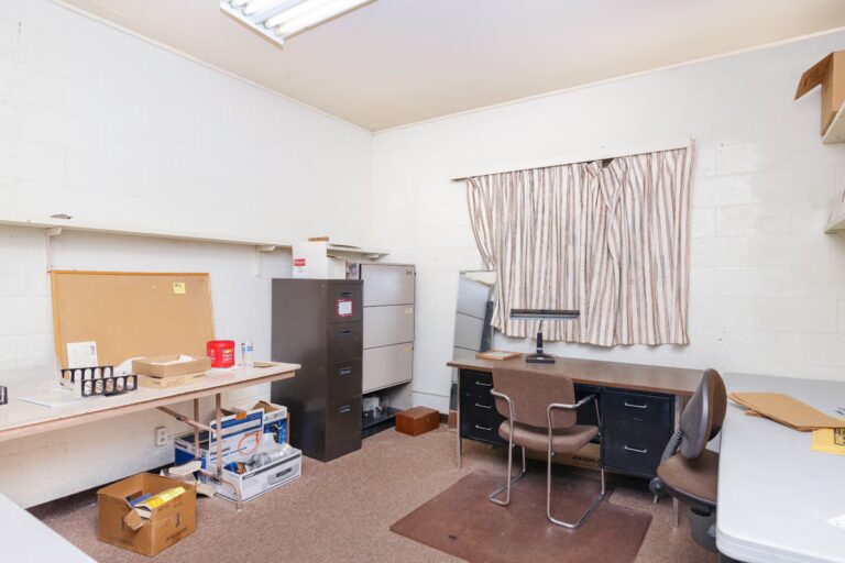 61-N-Hibbert-Mesa-AZ-Interior-Photo-13-LargeHighDefinition