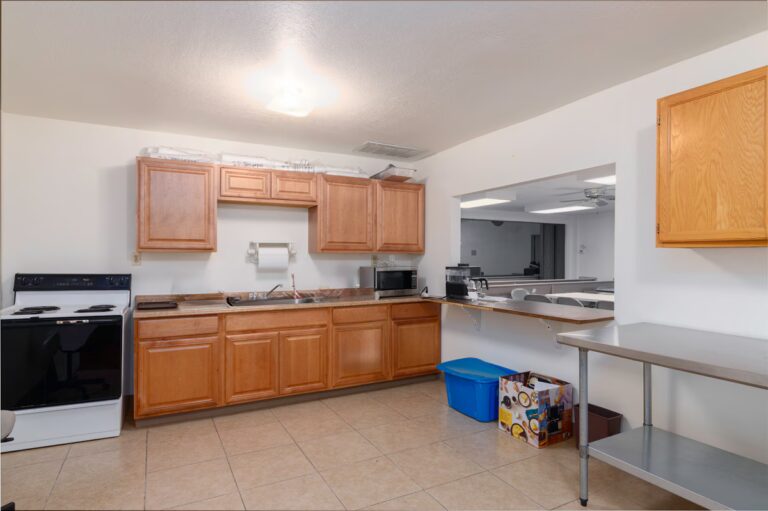 61-N-Hibbert-Mesa-AZ-Interior-Photo-17-LargeHighDefinition