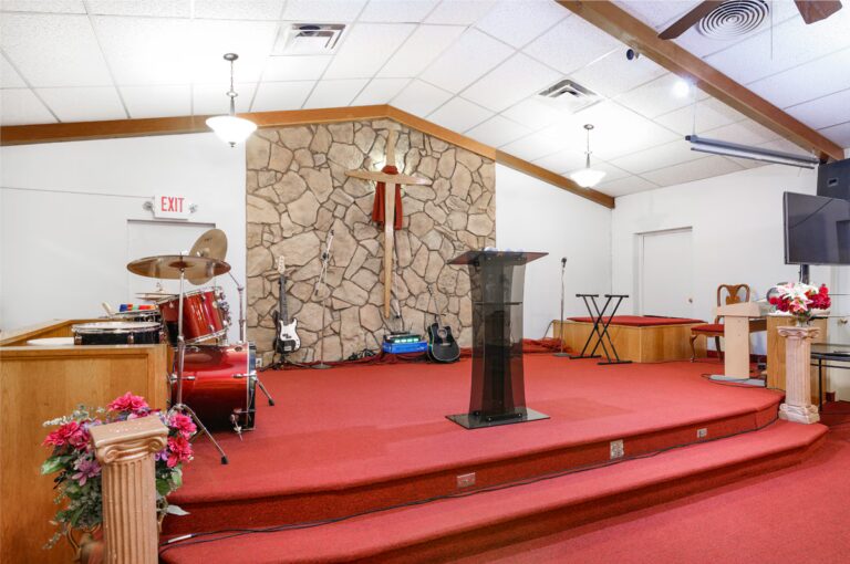 61-N-Hibbert-Mesa-AZ-Interior-Photo-6-LargeHighDefinition