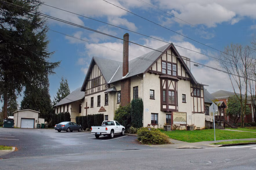 ChurchesForSale.com | 7528 N Charleston Ave, Portland, OR