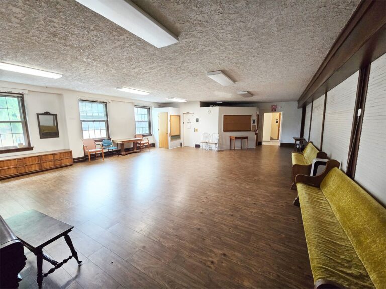 7528-N-Charleston-Ave-Portland-OR-Interior-Photo-8-LargeHighDefinition