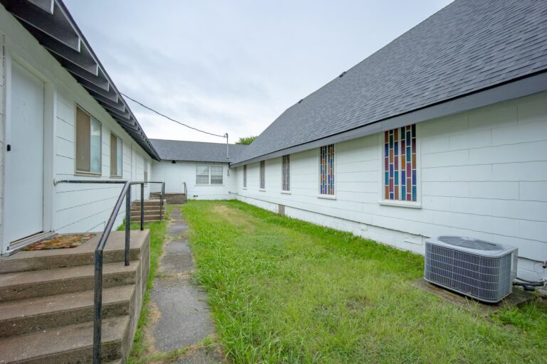 Church For Sale | 605 Main Street | Velma, OKlahoma
